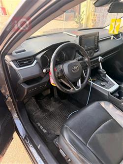 تويوتا راف 4